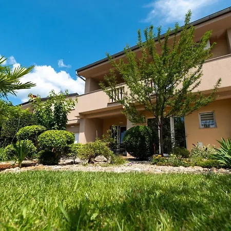 Apartman Estrella
