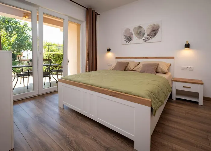 Estrella شقة كرك